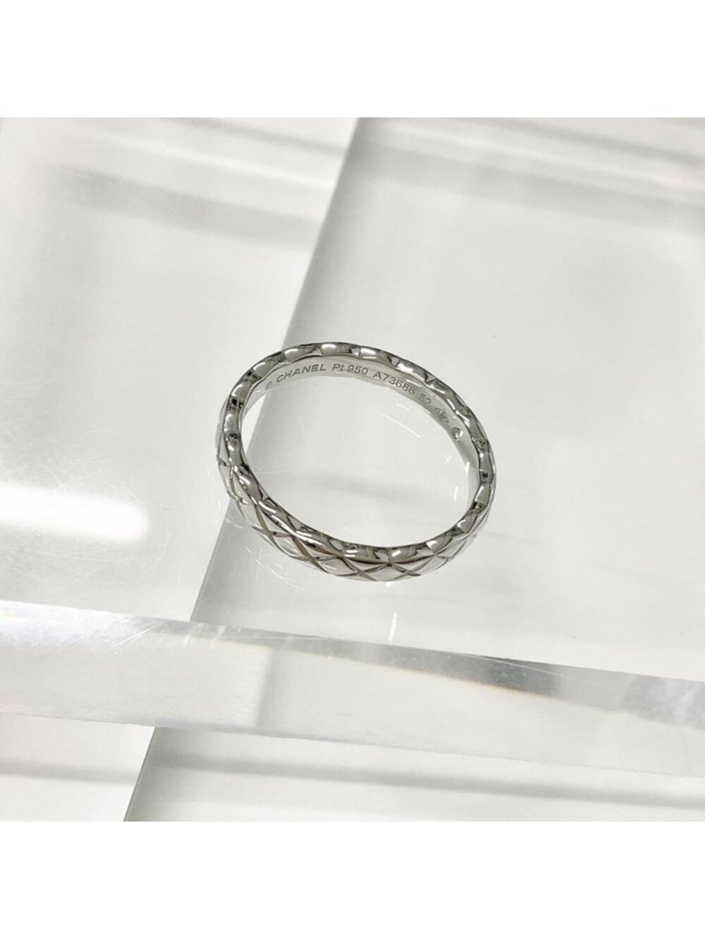 Chanel Quilted Coco Crush Marriage Ring Platinum